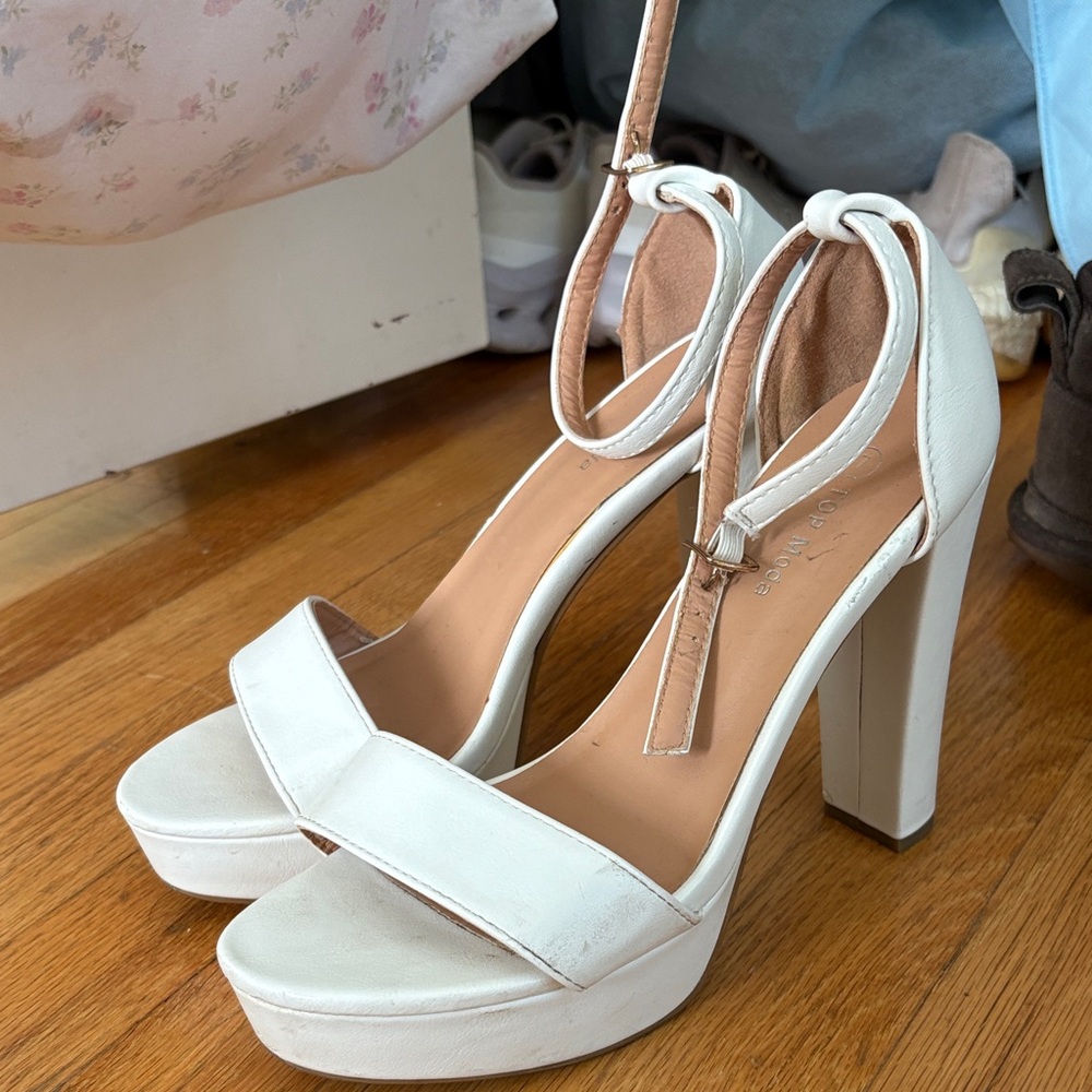 Top moda white platform heels